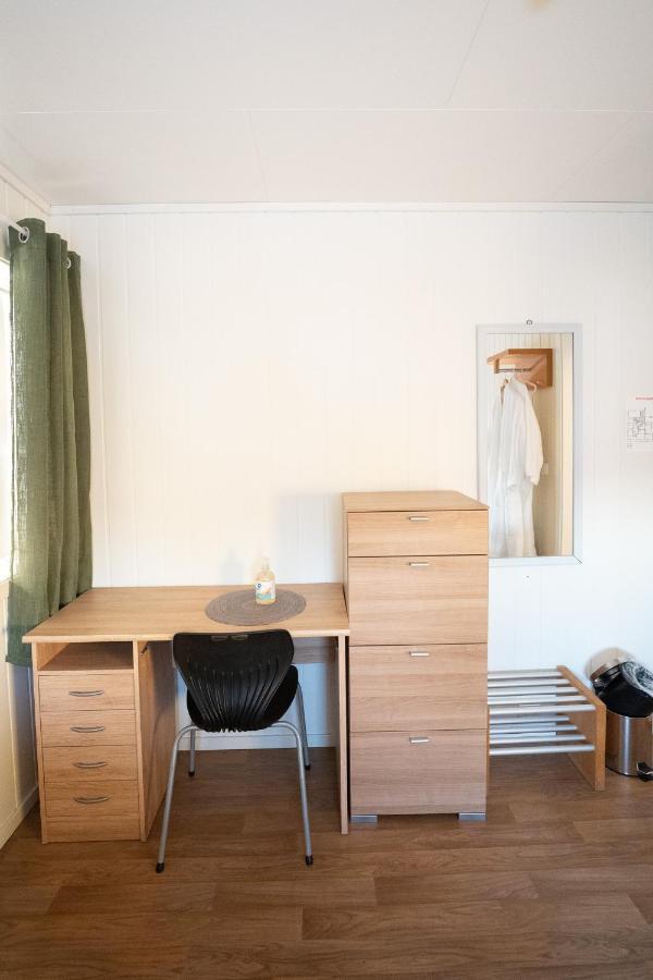 Mix Tana Spiseri Og Overnatting Motel Esterno foto